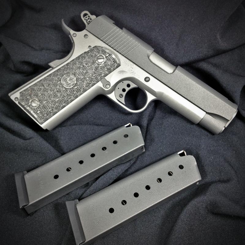 CerakoteFinish's tweet photo. #Cerakote #Stainless and #Titanium on a 1911 - #customgun #handgun #pistol #guncoating #gunpaint #FinishStrong http://t.co/5Z33QEFHlp