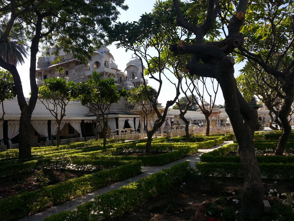 palwai's tweet image. Living in Royalty!
#Udaipur has so much to offer &amp;amp; holidays at heritage sites can be exotic.
#MagicofMoney #Rajasthan