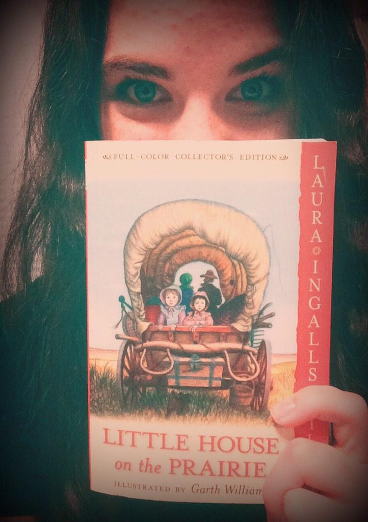 FoxTales17's tweet photo. Day 4: childhood book
This was the book that really got me hooked on reading ever since a was little kid☺️ #nostalgic http://t.co/fTDAf4gK7b