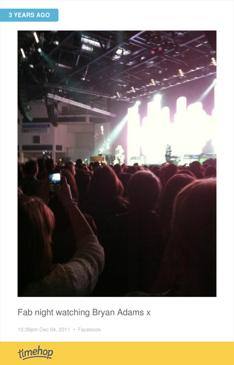 AmandaFox7's tweet photo. Omg 3 years ago !!!!!!! Xx http://t.co/hCXZMJYkfz http://t.co/zVAZEmzlhd