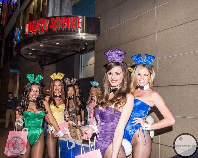 One more from the #bowlingwithbunnies event just because it was so fun! 👯👯👯 http://t.co/ctDRuvLvK3<a href="/tag/bowlingwithbunnies"class="tags">#bowlingwithbunnies</a>