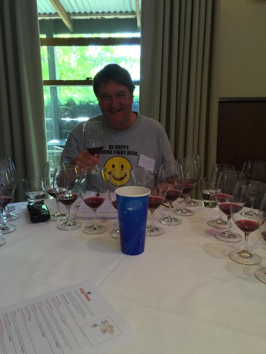 “<a href="/eldridgeestate/">Lord Eldridge</a>: Be happy drink Pinot Noir 😀 ” #pinotmassif14 <a href="/PinotMassif/">Vic Pinot Workshop</a>