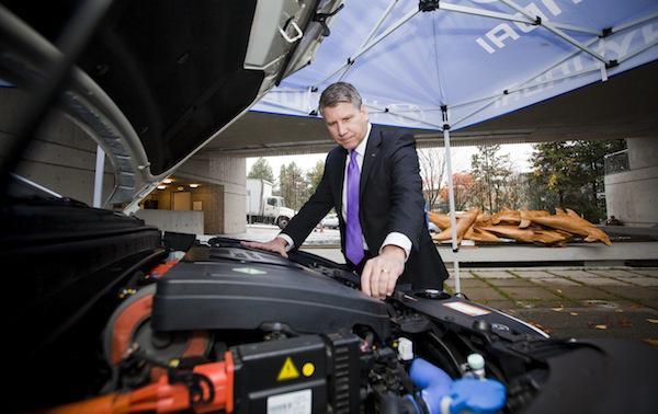 Hyundai launches Canada’s first hydrogen fuel cell electric vehicle: bcbusiness.ca/tech-science/h… <a href="/HyundaiCanada/">Hyundai Canada</a> #cdntech