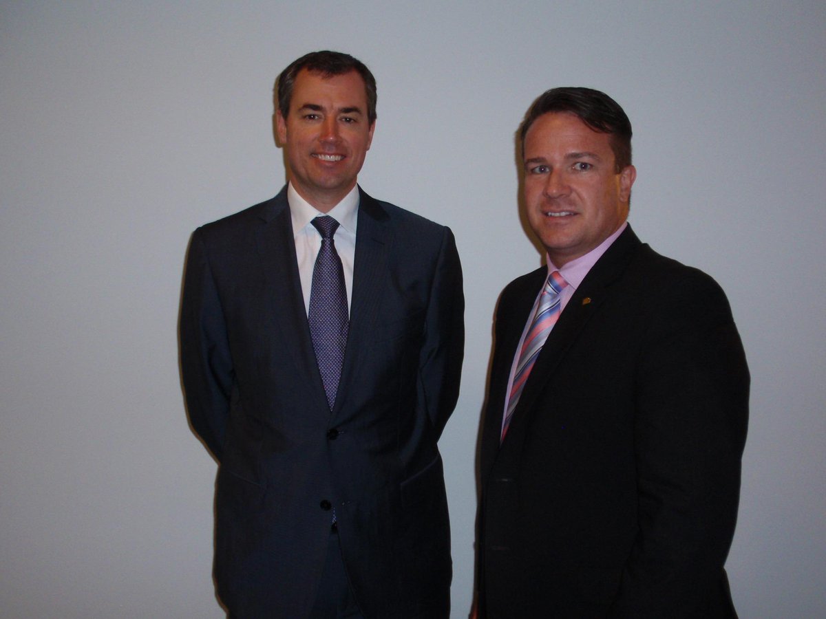 ALGAcomms's tweet photo. Disaster funding and local govt focus of talks between President @TroyPickard and Justice Minister Michael Keenan http://t.co/UUOAJpceSu