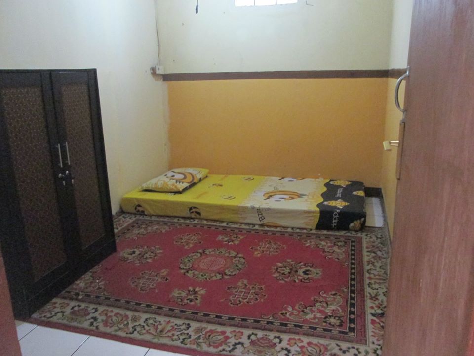 hazza_kostan_'s tweet photo. @AgenPerumahan KOST 450/bln co/ce margahayuraya jl.yupiter 7 blok e2/52 (blkng metro indah mall) 085720387705 http://t.co/sMXrc3GWZW