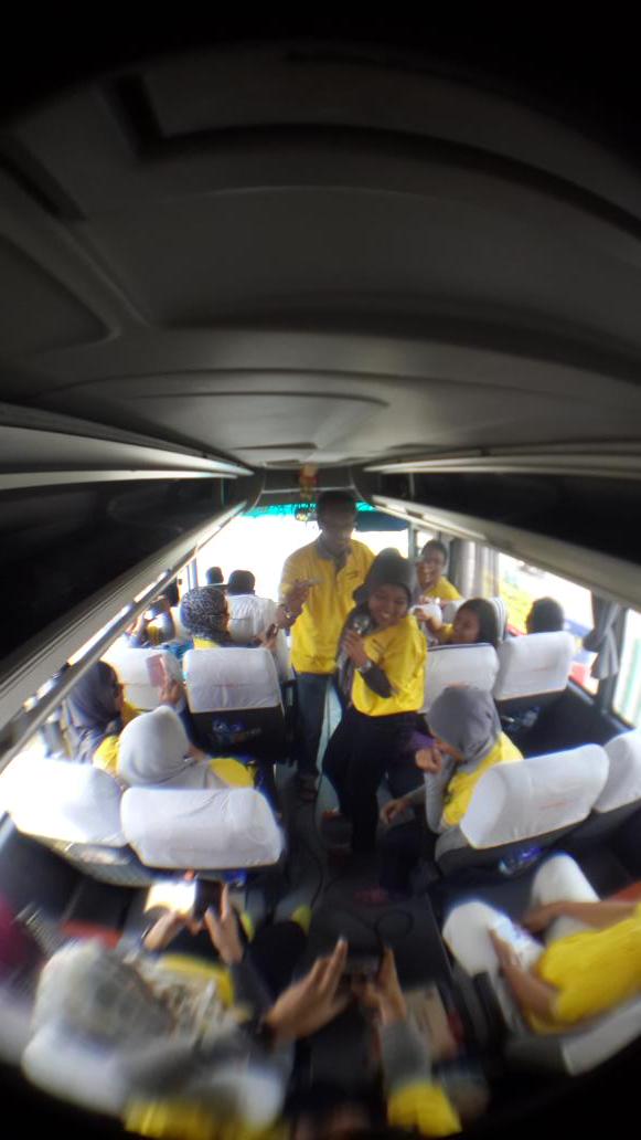 nih_helmi's tweet photo. @starnetdep saweran dimulaiiiii 😄 dua puluh rebuuuuu http://t.co/gKN2RNEhU4