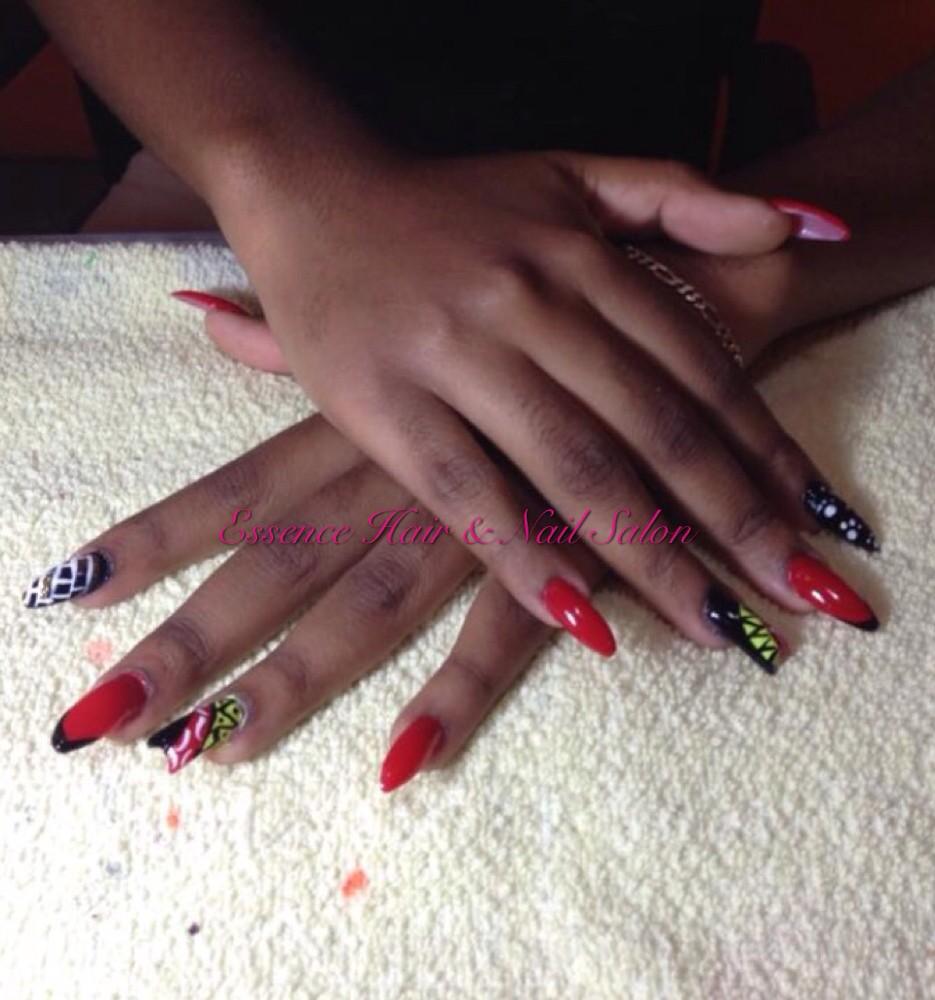 EssenceHNS's tweet photo. #Nails #NailArt #Naildesign - Essence Hair &amp; Nail Salon 💖💄💅👛🎽 http://t.co/1h33l7mcVs