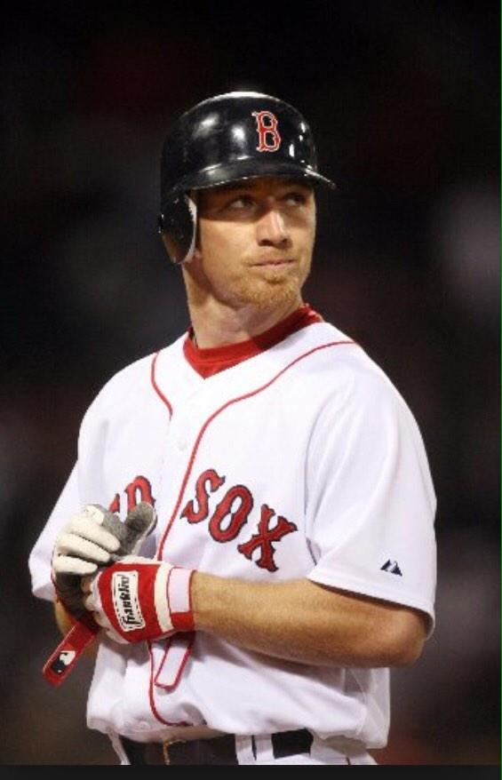 KimBulkey's tweet photo. @BostonStrong_34 #WorstSigning http://t.co/dSYkKyHNnd