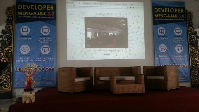 guslongbanget's tweet photo. HTML 5 dgn CSS 3 bisa camera chating video #Devmengajar #intelAndroid http://t.co/y538Lnnt5v