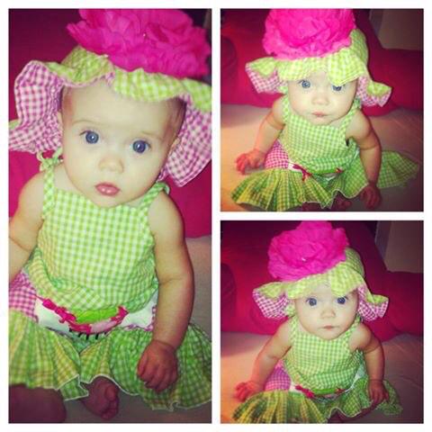 Missrealbitch96's tweet photo. My WCW everyday is my whole entire heart miss adalynn ❤️ http://t.co/8QsPaJQejX