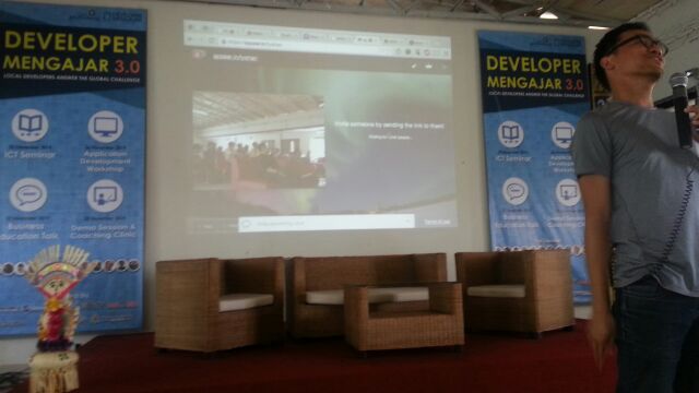 guslongbanget's tweet photo. WEB RTC bisa bikin video call lewat browser #Devmengajar #intelAndroid http://t.co/lNxNpLzFOL