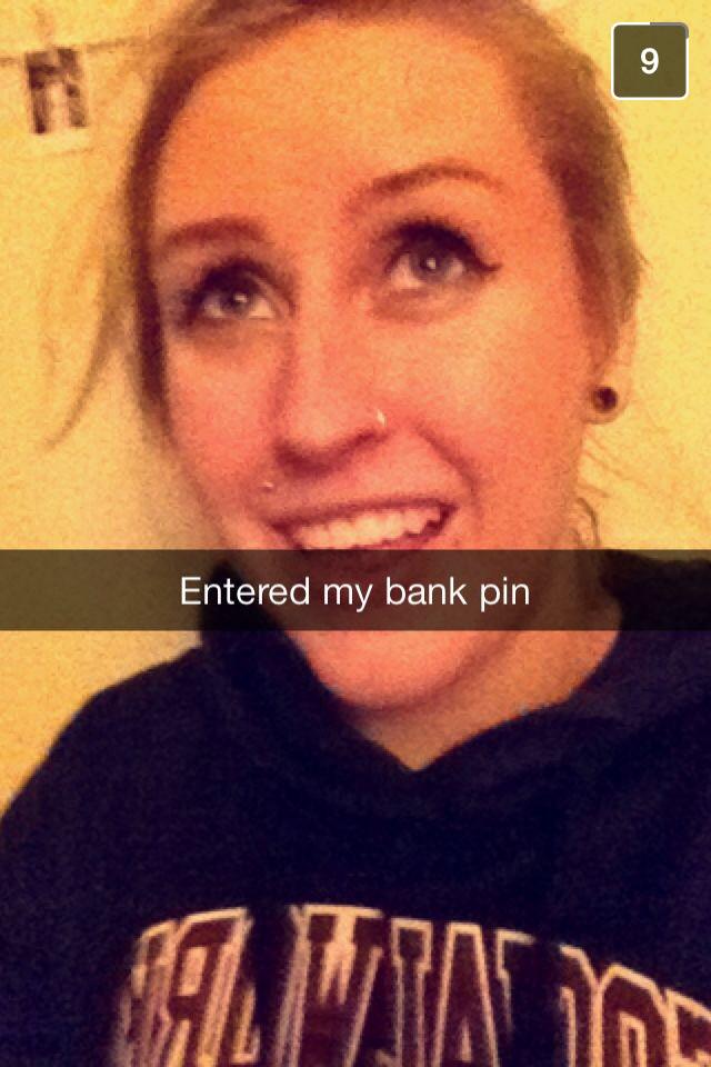 AlannaNielsen's tweet photo. when tha blunt too thick http://t.co/TrWYdMPFwf