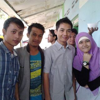 jjdedy's tweet photo. #Reuni #HMI #Komisariat #STIE #TriDharmaWidya #Cilosari17 #LPI #JakartaPusat 
thank u for coming http://t.co/pzZBrPTaEB