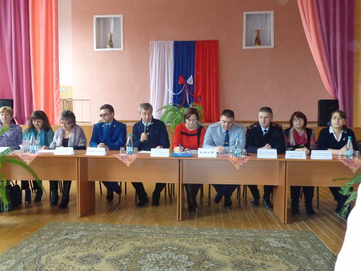 @AASheveleva <a href="/ostashko10/">Оксана Осташко</a> <a href="/GruzdevVladimir/">Владимир Груздев</a> В училище прошло  заседание КДН, с участием главы горда С.Г. Балтабаевым