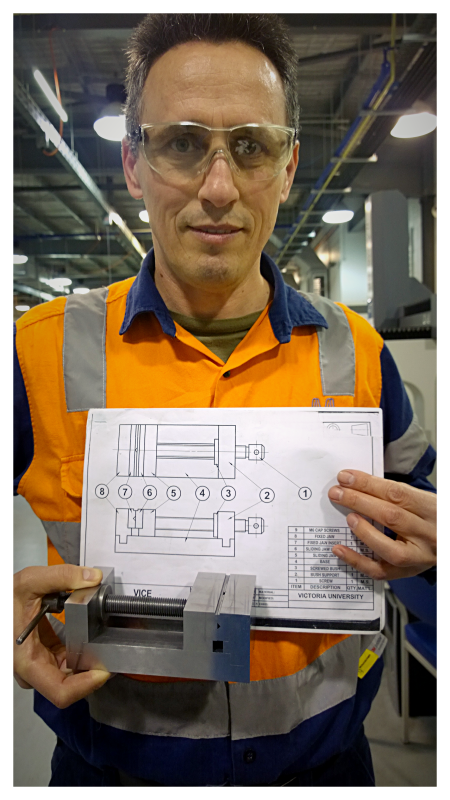 VUTrades's tweet photo. Fitting and Turning student Alexander Stoinov made a engineers vice for himself as a part of his #Cert3. Well done! http://t.co/5OTP5ToJ23