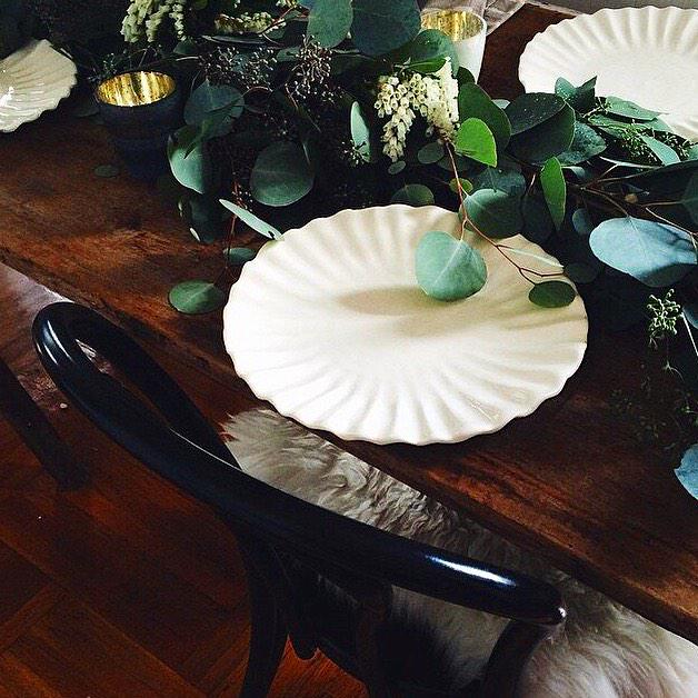 essajees's tweet photo. Love how this marble hand carved #Essajees plate looks ! #picoftheday #styling http://t.co/IgJTXrpgbz