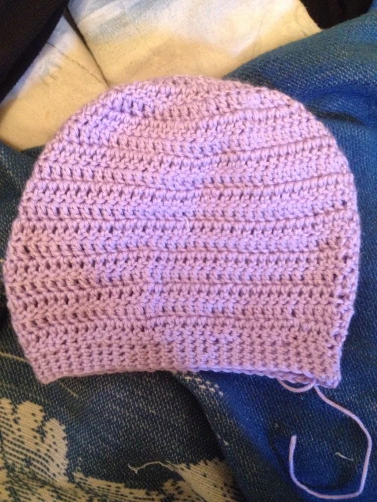 BoylanMarissa's tweet photo. #hat #crochet #knit #yarn #yarnwork #purple #beanie #FO #finishedproject http://t.co/PfxNhgUVrr