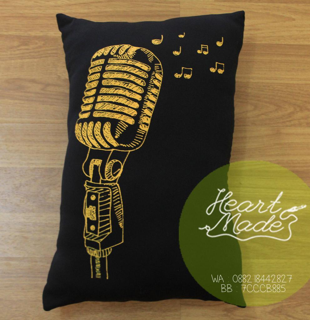 Vintage Microphone 25x40cm ready stock (limited).