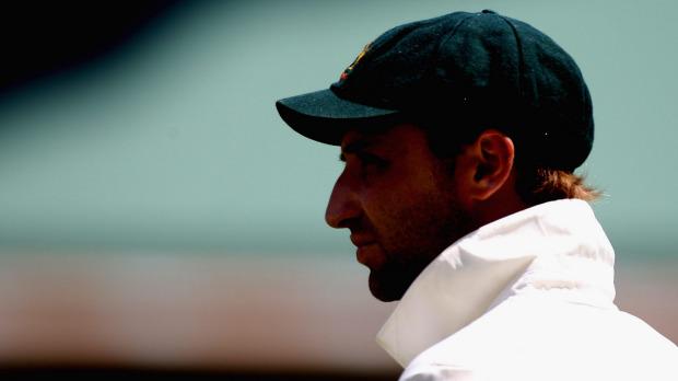 smh's tweet photo. Leave your tributes to Phillip Hughes here: http://t.co/1mcU0tIMEp http://t.co/owZ4hiIZqK
