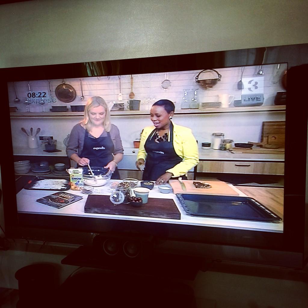 SarahndipityCT's tweet photo. So proud of you my @scdall! You rocked @expressoshow 😘 ~> http://t.co/SluBMv2Qf8