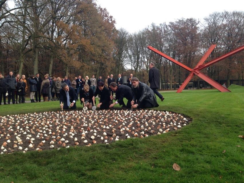 #Van Gogh bollenkunst <a href="/krollermuller/">Kröller-Müller Museum</a> Vandaag