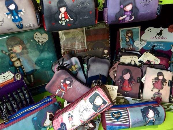 Buff... No se que triar... I tu? Ara també material d'scrap de la gorjuss!!!