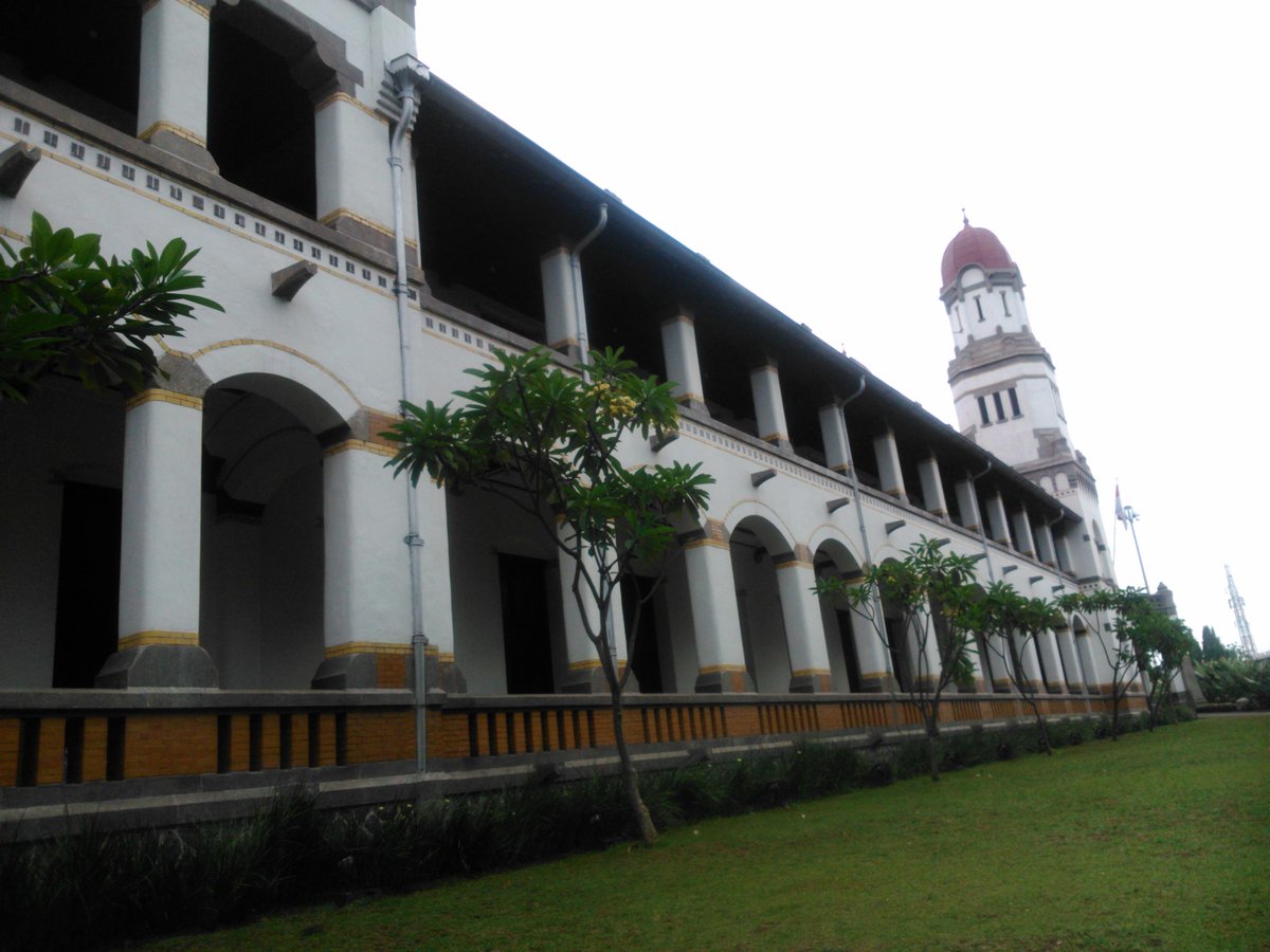 Lawang sewu, satu icon kebanggaan orang semarang!  #makin cinta indonesia