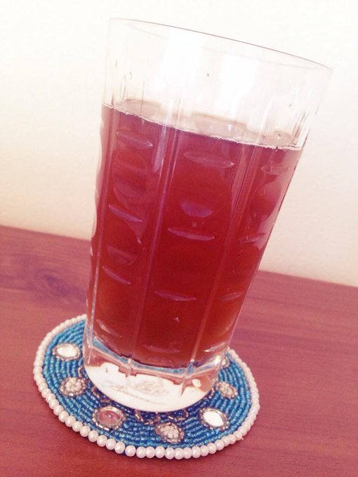 ファスティング2日目。 2日目がキツイと聞くけど、今のところ身体も心も元気*\(^o^)/* ファスティング始めてから体の浮腫みがなくなったよ♡ http://t.co/jUZMitQTYR