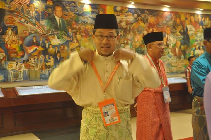 Saya menghadiri Majlis Perasmian Perhimpumpunan Agung UMNO 2014 di Dewan Merdeka PWTC pagi tadi.