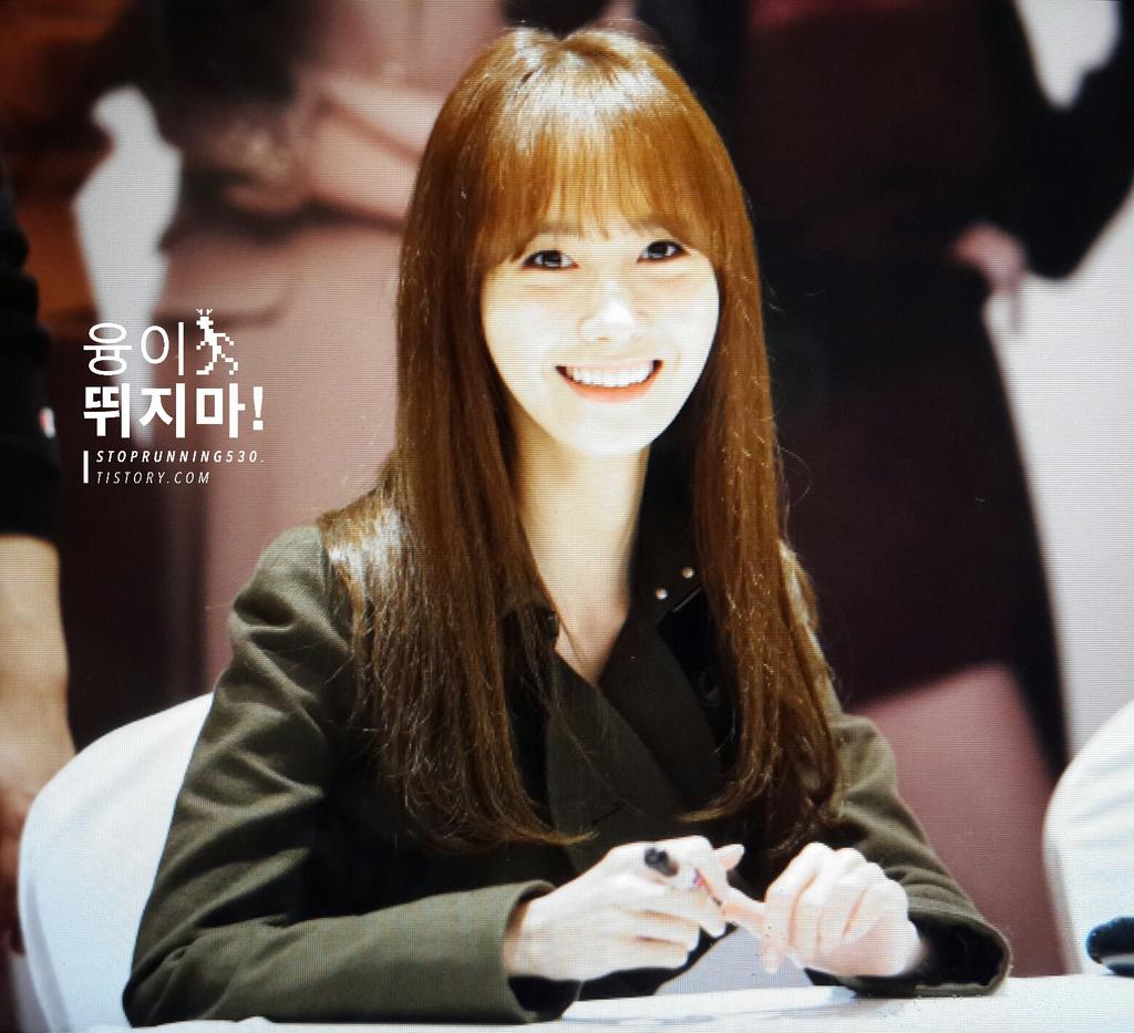 [PIC][27-11-2014]SNSD xuất hiện tại buổi fansign cho "LOTTE MALL" vào chiều nay B3bo43xCAAANqoW