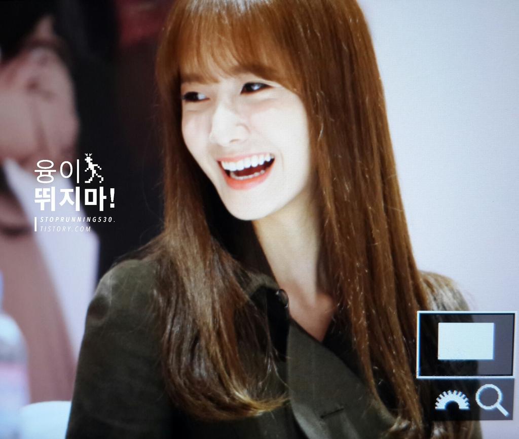 [PIC][27-11-2014]SNSD xuất hiện tại buổi fansign cho "LOTTE MALL" vào chiều nay - Page 6 B3bq6rlCUAASi7u