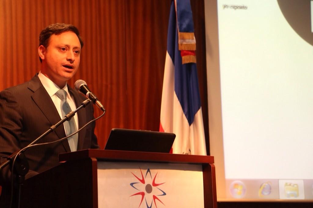 prodominicana's tweet photo. "RD ha fortalecido su posición como socio comercial, por la calidad de sus productos", @JeanARodriguezS #CómoExportar http://t.co/L4CLLjHul9