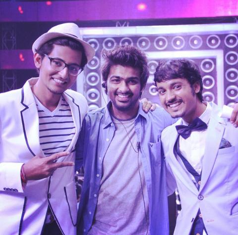 DipZipOfc's tweet photo. @DarshanRavalDZ @mohitgaur7991 #MeetSampat
#IndiasRawStar
#instaclick #semifinals http://t.co/MIditjbq5k