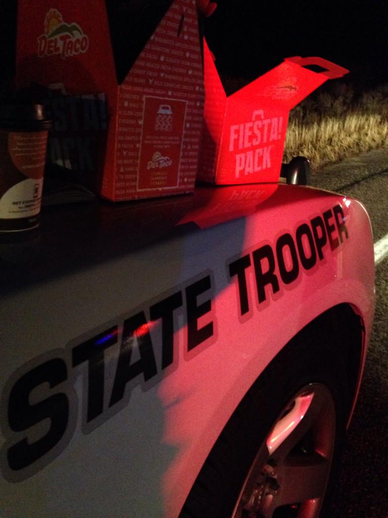 Photog_Steve5's tweet photo. Thanks @UTHighwayPatrol for sharing your @DelTaco fiesta pack with me!! #awesome #tacobreakfast http://t.co/1Yfdz40Xth