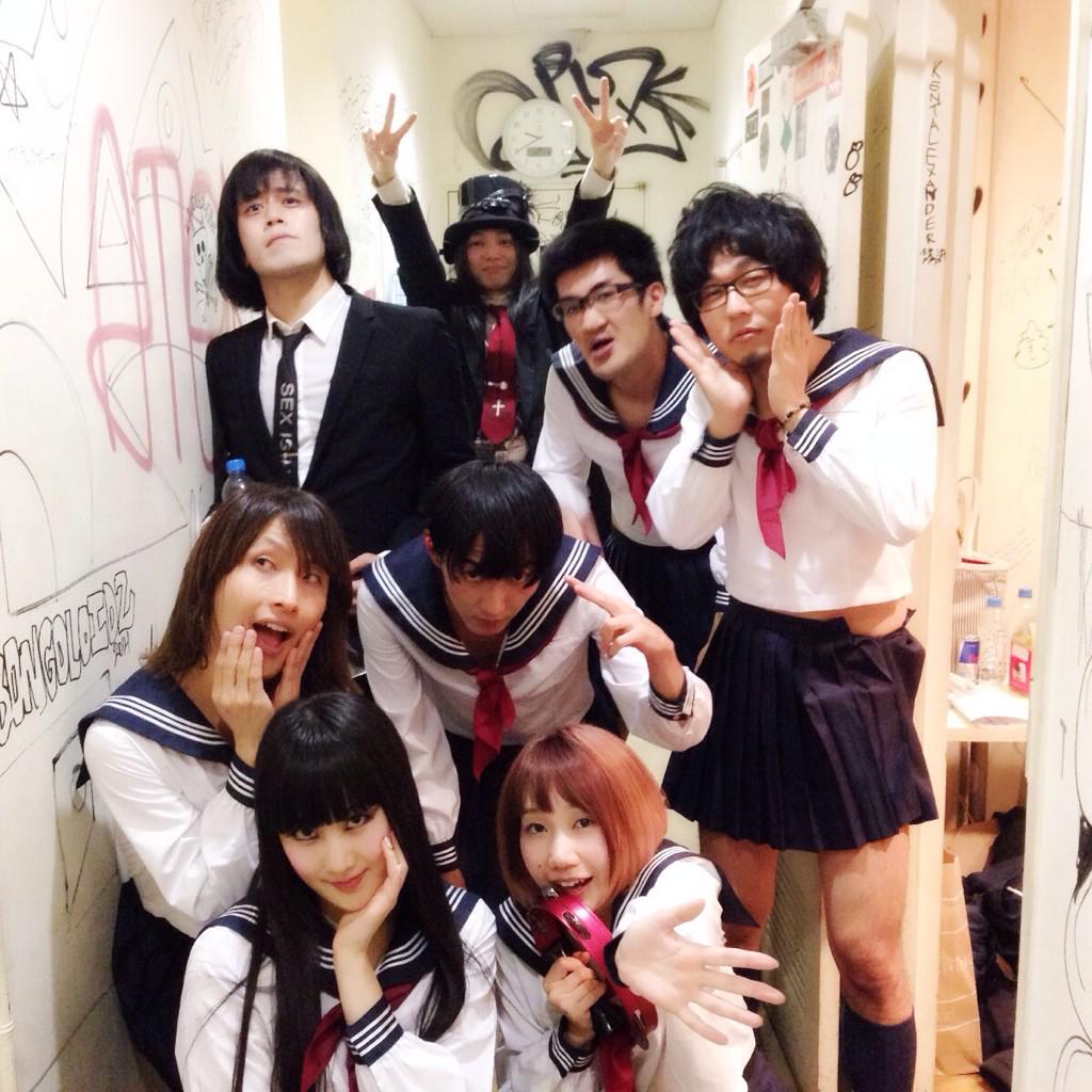 アーバンギャルド セーラー服 Tシャツ 古屋兎丸×アーバンギャルドコラボセーラー服の撮影風景 セーラー服は19