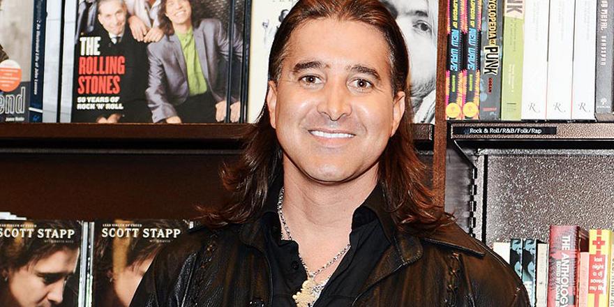 Creed lead singer Scott Stapp says he's broke and living in a Holiday ...