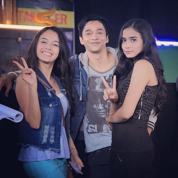 AdlyFayruz's tweet photo. #Badai setiap hari jam 8 malam di Mnctv 🙏😊 http://t.co/wtTMuQ29yQ