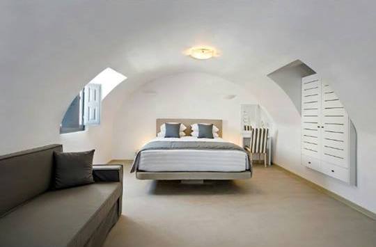 AlphaCement's tweet image. Εφαρμογή πατητής τσιμεντοκονίας στο Central Fira Hotel #arcitects #hotels #design