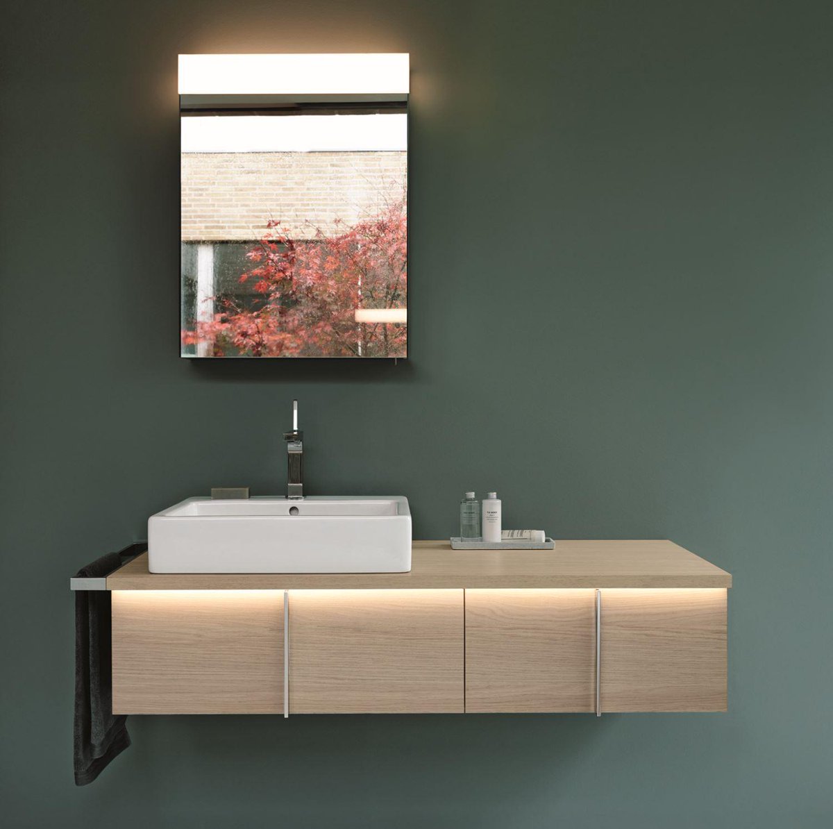 Archello's tweet photo. Vero by @Duravit can be seen now at ARCHITECT@WORK Nantes:
http://t.co/iFkD1B97SZ #architecture #bathroom #interior http://t.co/c7SEdPsUW3