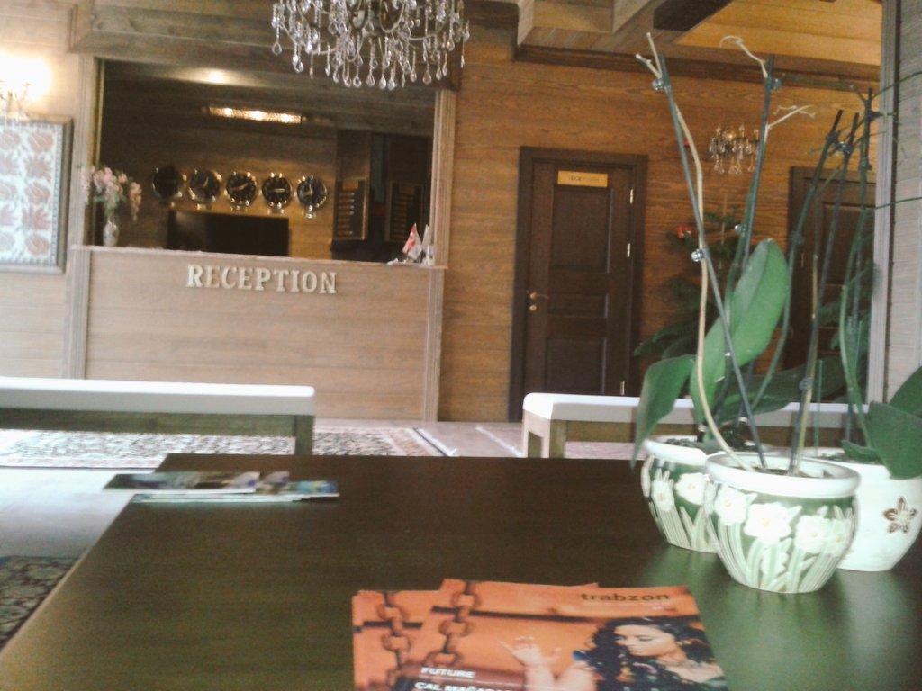 trendtrabzonfan's tweet photo. Trendtrabzon her yerde. Bizi Royal Uzungöl Hotel ve Spa'da da bulabilirsiniz. #trendtrabzon #trabzon #uzungöl http://t.co/eFsAFLXC2R