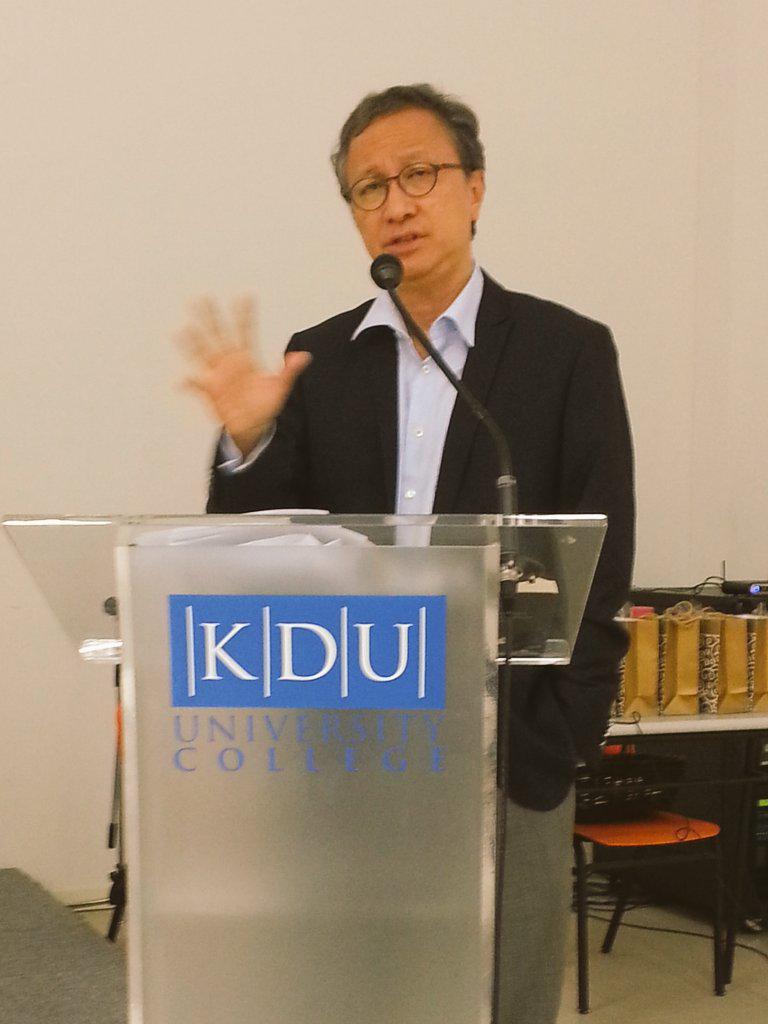 KDU_Law's tweet photo. Mr Philip Koh just referred to the @LoyarBurok Blawg during his speech at KDU Law Society's Speak No Evil law forum. http://t.co/Icai6BP0rS