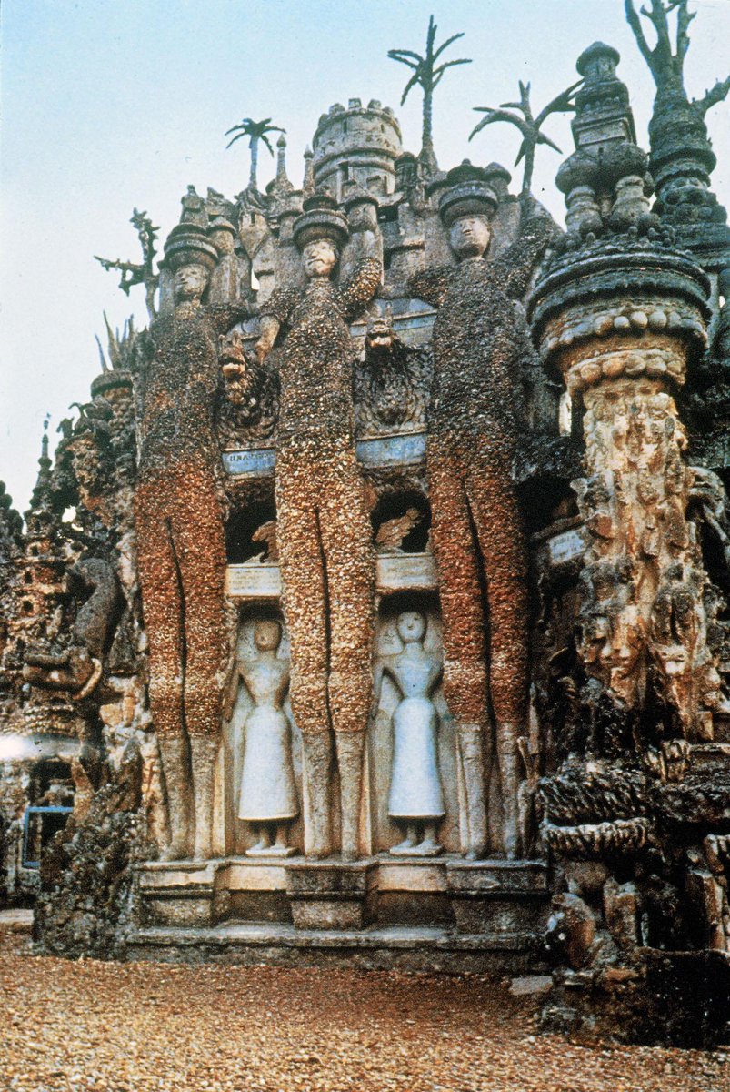 RawVisionMag's tweet photo. Ferdinand Cheval's #PalaisIdeal in #Hauterives, France.
http://t.co/4tUMnjfWBK
#ferdinandcheval #visionaryenvironment http://t.co/9TNHzPU77t