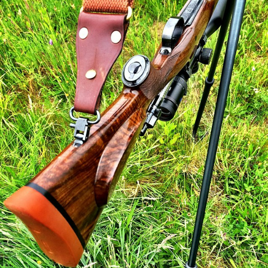 EMELMANI's tweet photo. #Caza La CAZA no es un deporte de asesinos, si no un deportes de amantes de la naturaleza. #Deporte #Hunter #Vida http://t.co/LjjXoFrhdg