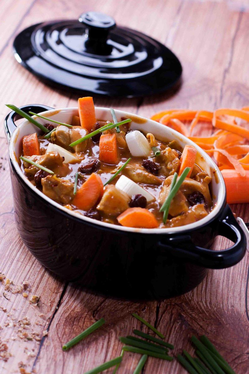 Next_Kitchen's tweet image. Op één na warmste herfst dit jaar..stilte voor de storm? We zijn alvast goed voorbereid!#stamppot #stoofpot #catering