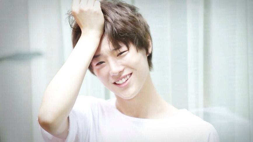 UNIQRP96__'s tweet photo. @ UNICORN

UNIQ  96line Seong Youn ( RP )

「 キミに Falling in love 
         此れが恋なんだね 」

#RTしたbotとペンを迎えにいく http://t.co/otxr6xDECT