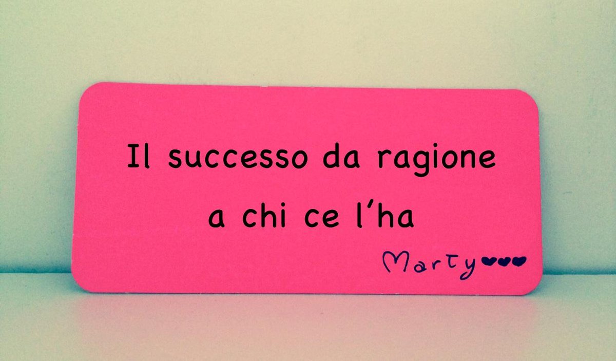 Top_Marti's tweet photo. Per gli invidiosi: Il successo da ragione a chi ce l'ha@Fabiovoloo @matteorenzi #cartellinorosa http://t.co/UOJT2rFqaD