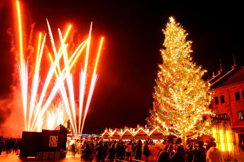 ヨコハマ経済新聞 編集部 11 29に クリスマスマーケット In 横浜赤レンガ倉庫 が開幕 12 12 19 31に冬空を彩る仕掛け花火と音楽 おしゃれhanabi も Http T Co Yhnmctmebh 横浜 Http T Co Jynt0tujv2