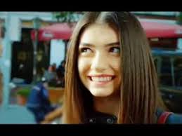 PelinResmi's tweet photo. aysegul melisa daga'nin da hazer ergucluyen benzetiyorlar   bu arada mereba hazar'cim http://t.co/aojYaP2rlr