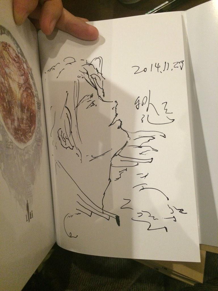 知り合いに頼まれサイン
そういえばエルシャダイセタでは初めてサインをしたような気がする。 