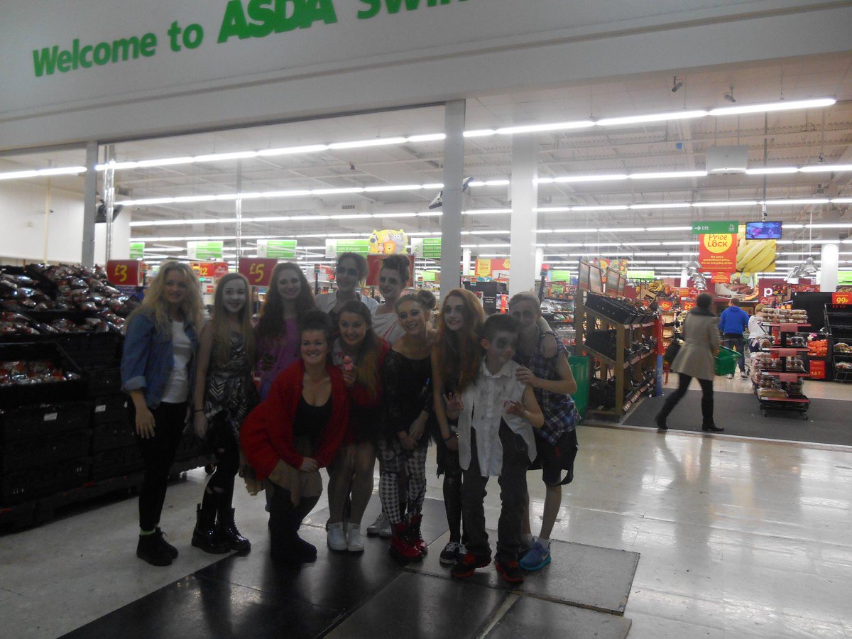 Community Champion (@asdawestswindon) on Twitter photo Tap attack event over £2000 raised. Good luck at the World Championships from everyone at <a href="/AsdaWestSwindon/">Community Champion</a> #asdaclc Tap attack event over £2000 raised. Good luck at the World Championships from everyone at <a href="/AsdaWestSwindon/">Community Champion</a> #asdaclc